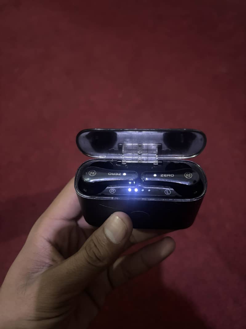 Zero Robo Earbuds 5