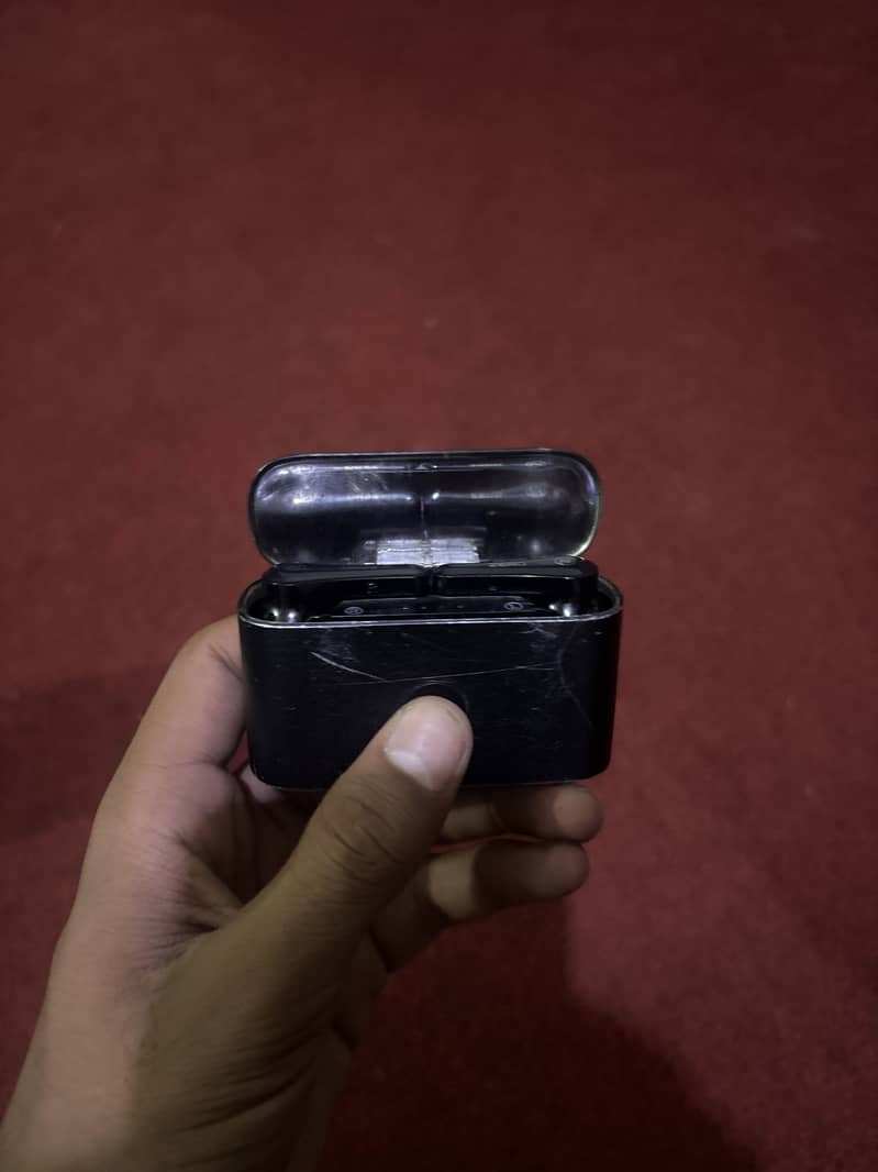 Zero Robo Earbuds 6
