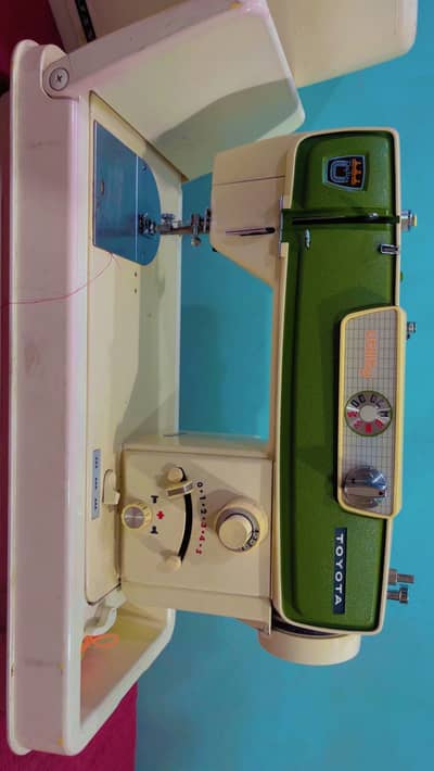 Toyota Japan sewing machine