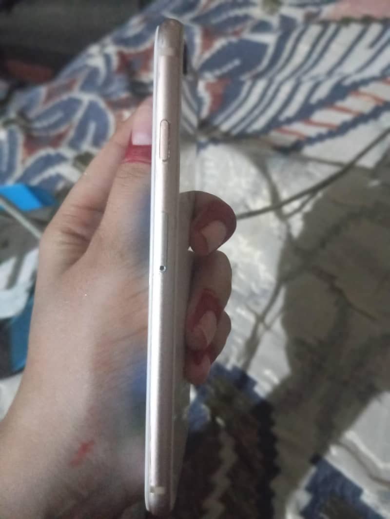 iphone 8 4