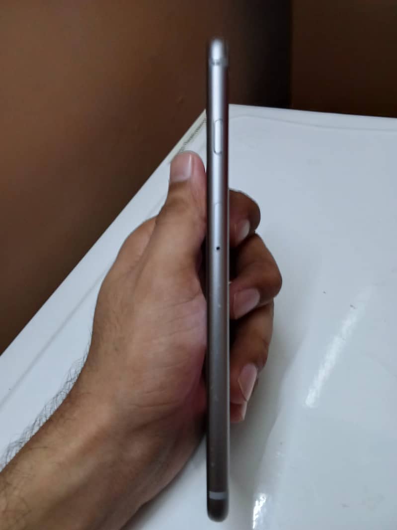 Apple iPhone 6S Plus 1