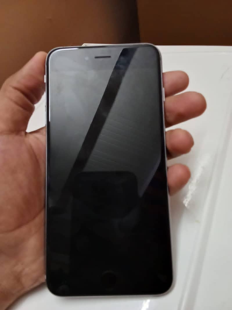 Apple iPhone 6S Plus 3