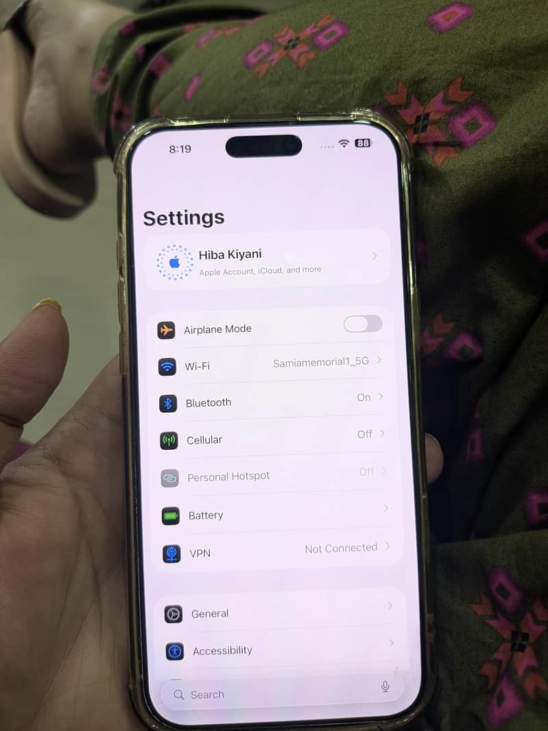 Apple iPhone 16 Pro Max 8