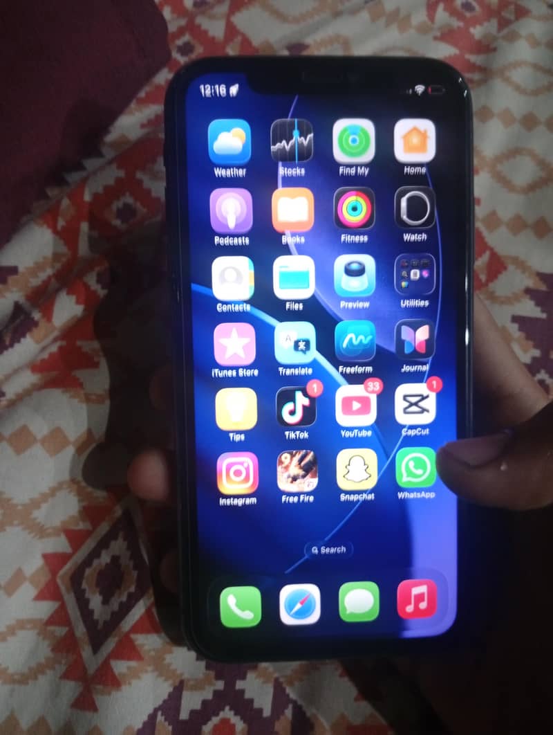 Apple iPhone 11 1