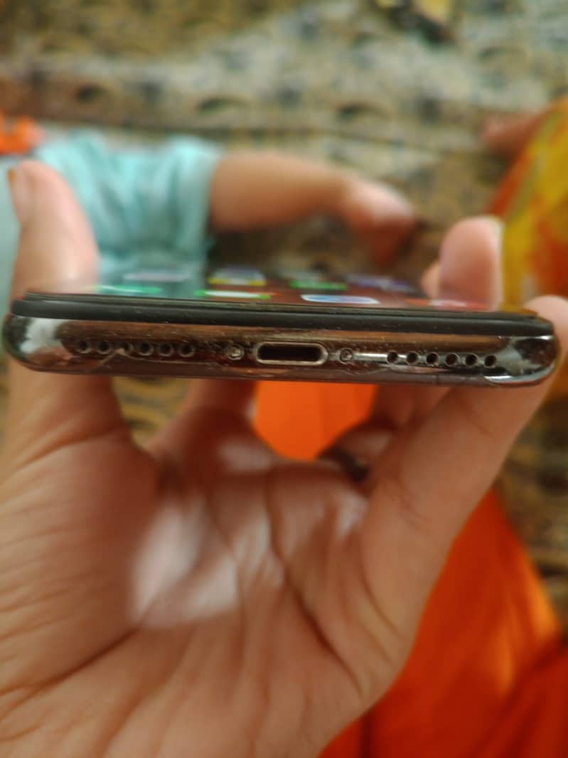 Brand 2