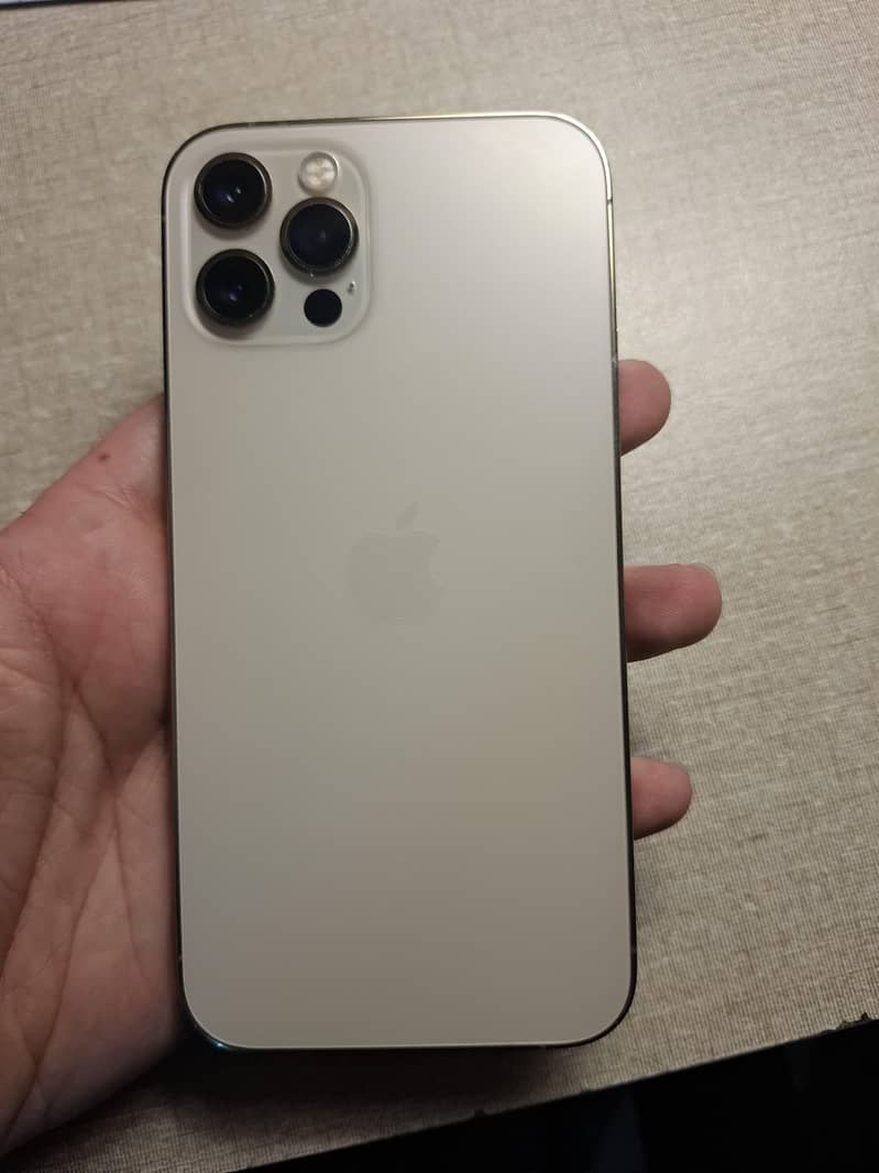 Apple iPhone 12 Pro 0