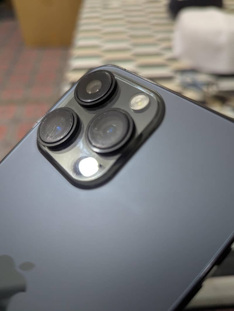 iPhone 14 Pro Max 7
