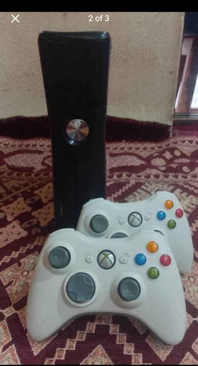 Xbox 360 slim 250gb 2 wireless controller  With HDMI an power adapter