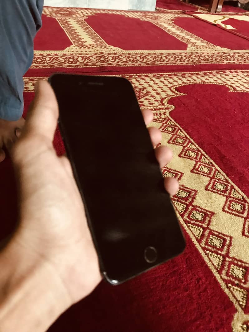 Apple iPhone 7 Plus 7