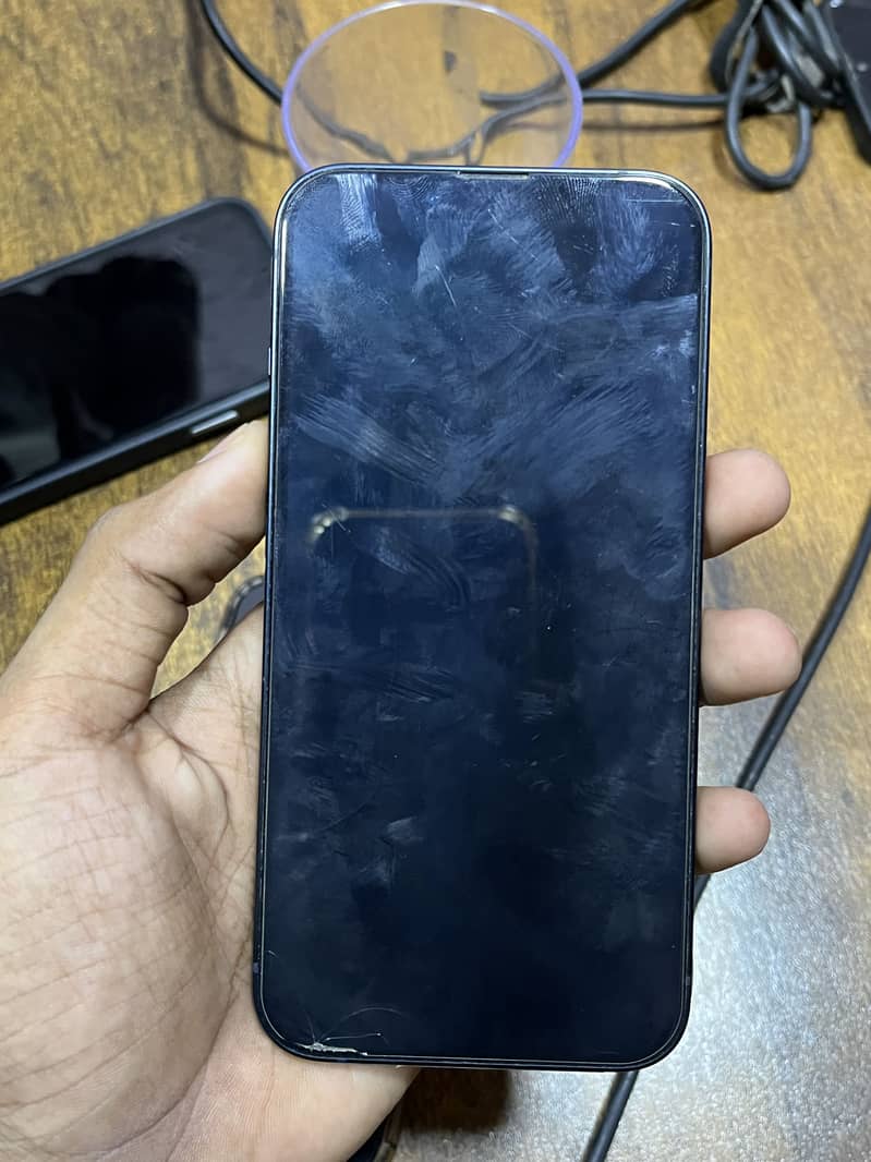 Iphone 13 2