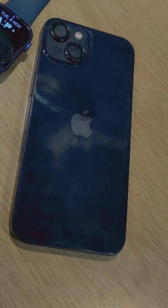 Apple iPhone 13 6