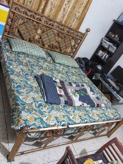 Iron double bed for sale