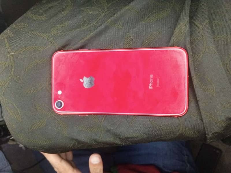 Apple iPhone 8 5