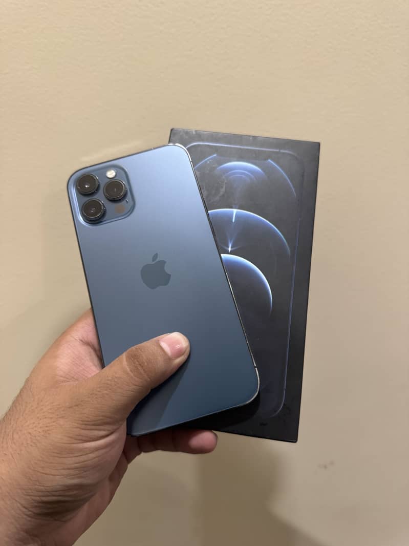 Apple iPhone 12 Pro Max 2