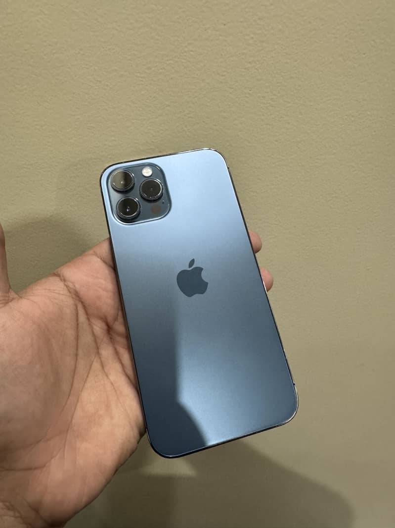 Apple iPhone 12 Pro Max 3