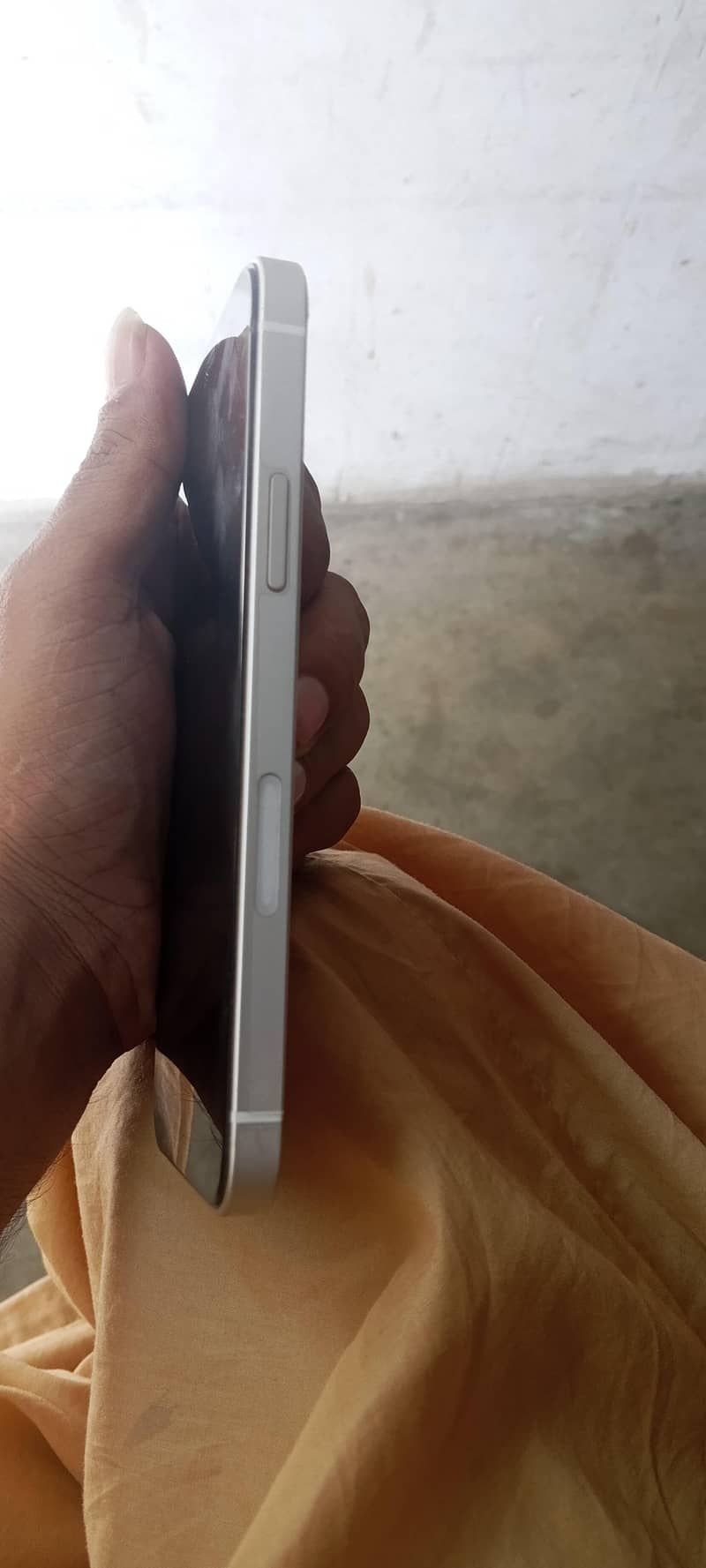 Apple iPhone 12 5