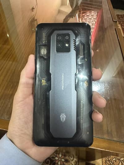 Red magic 7 pro transparent edition 12/256 non PTA
