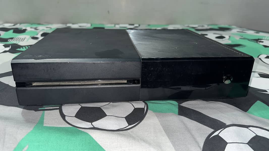 Xbox one console 0
