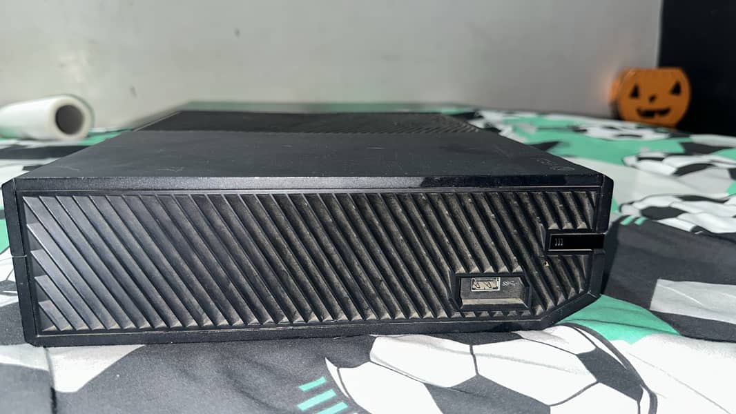 Xbox one console 5