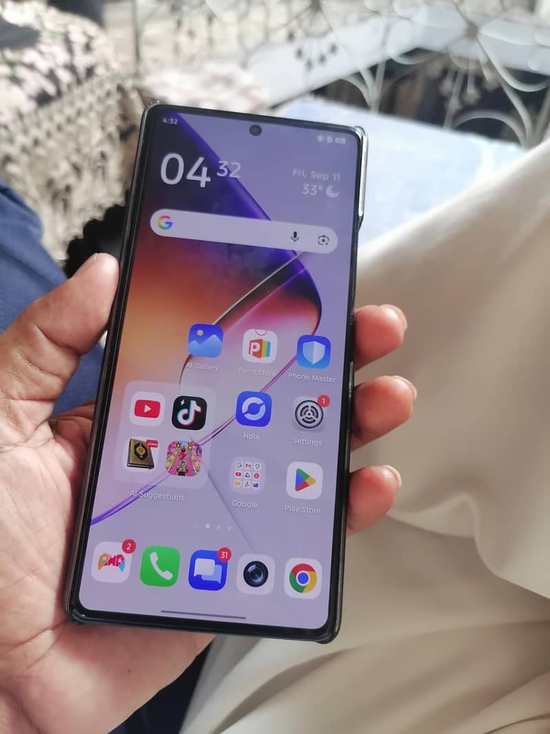 Infinix Note 40 10