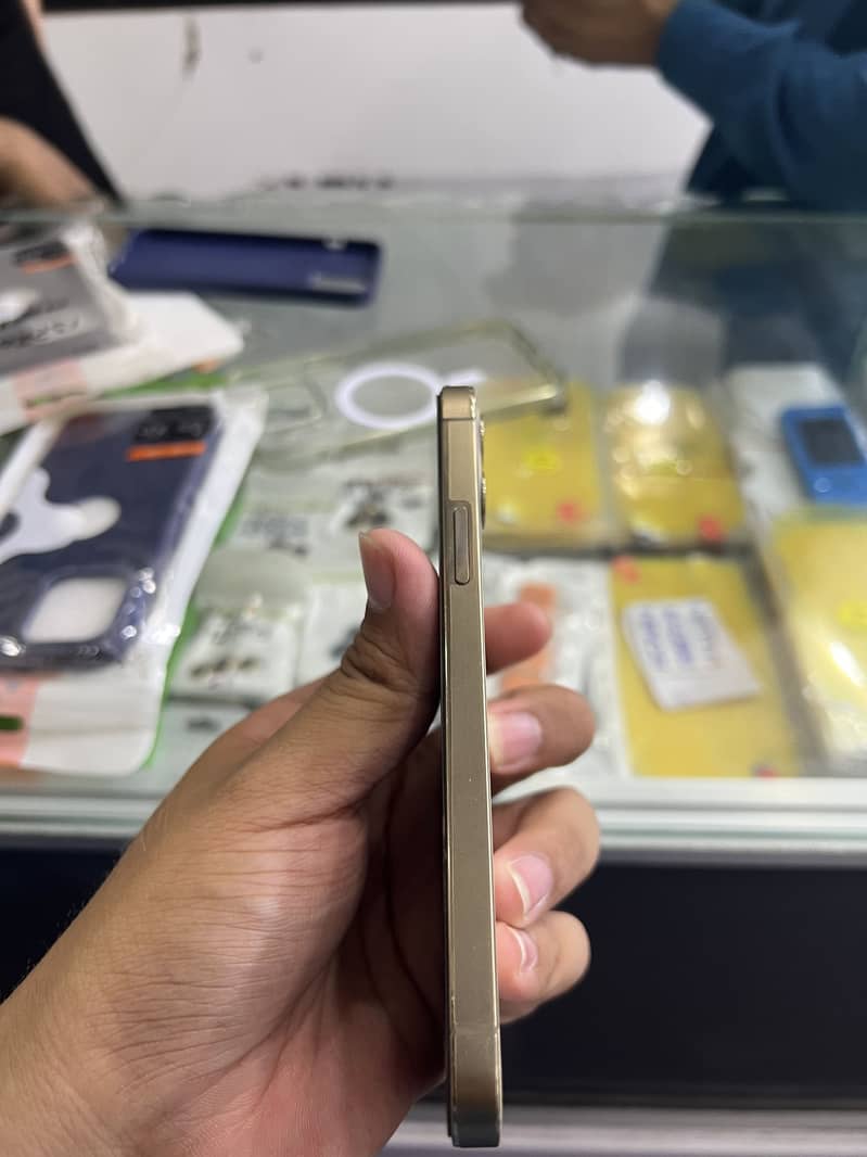 Apple iPhone 12 Pro 5