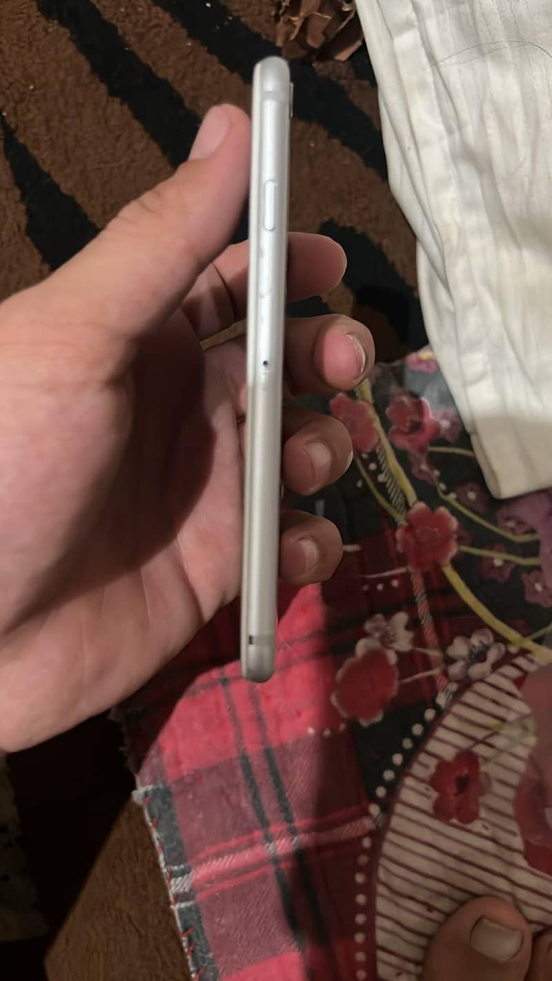 Apple iPhone 6 3