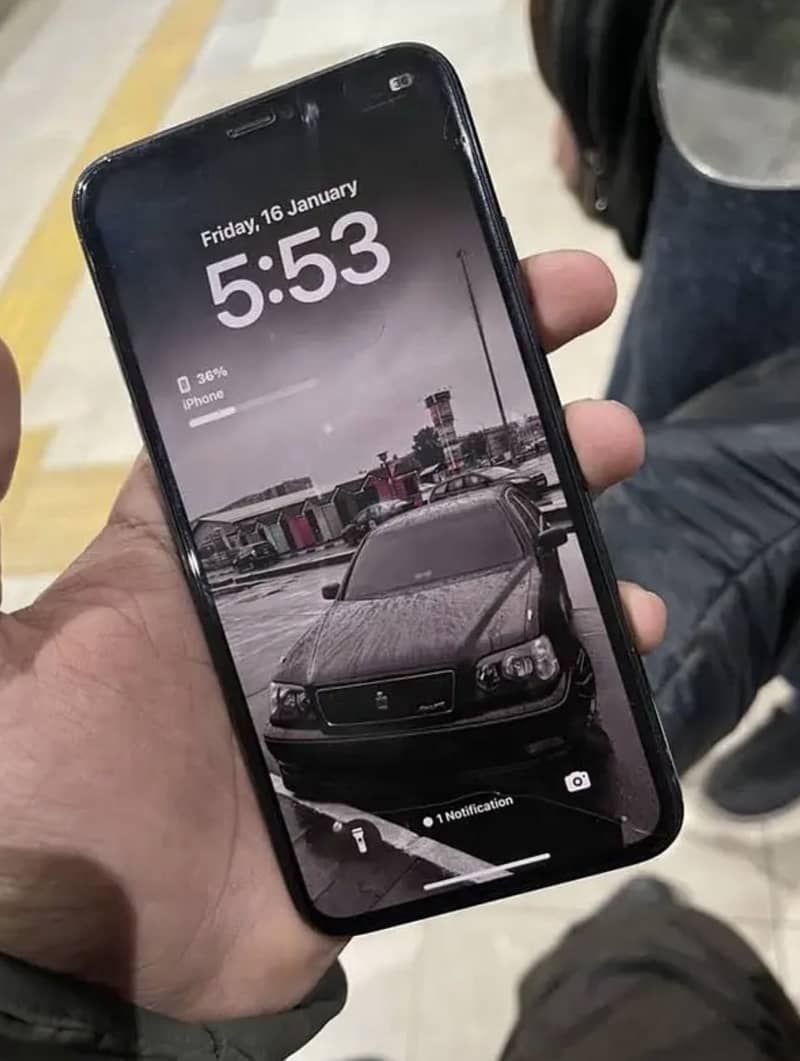 Apple iPhone 11 Pro Max 3