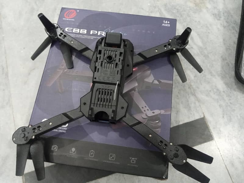 Drone cemera E88 pro 10