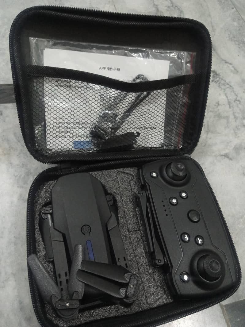 Drone cemera E88 pro 19