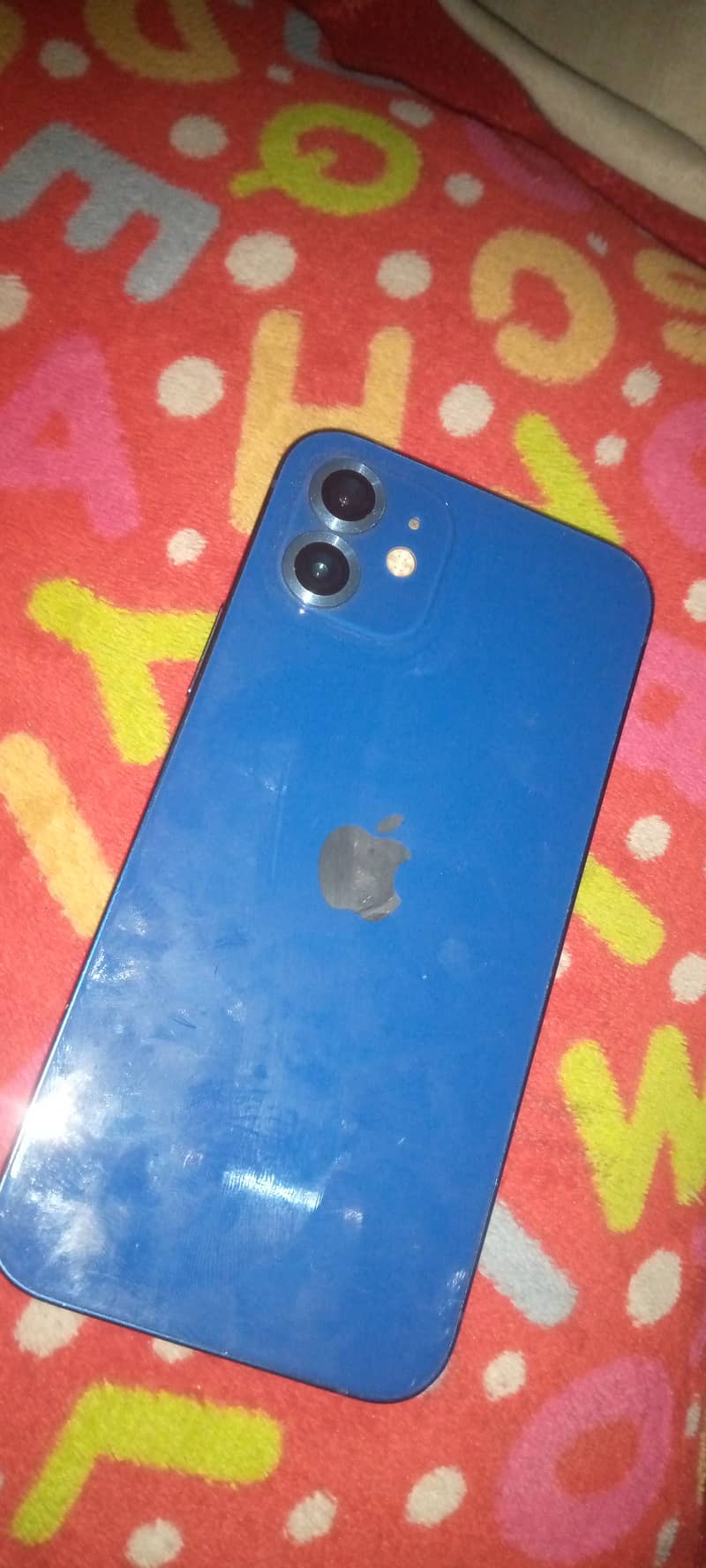 Apple iPhone 12 1