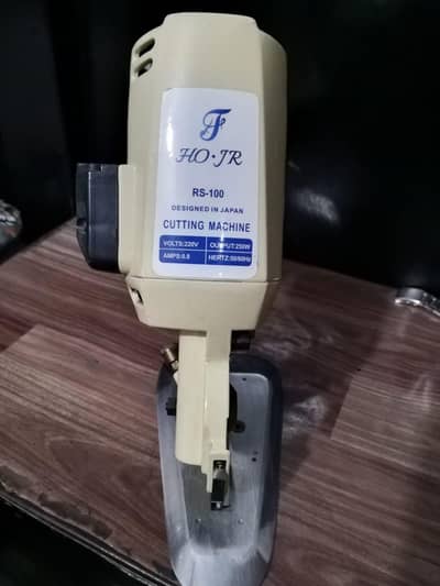 cloth and Bukram Cutting Machine