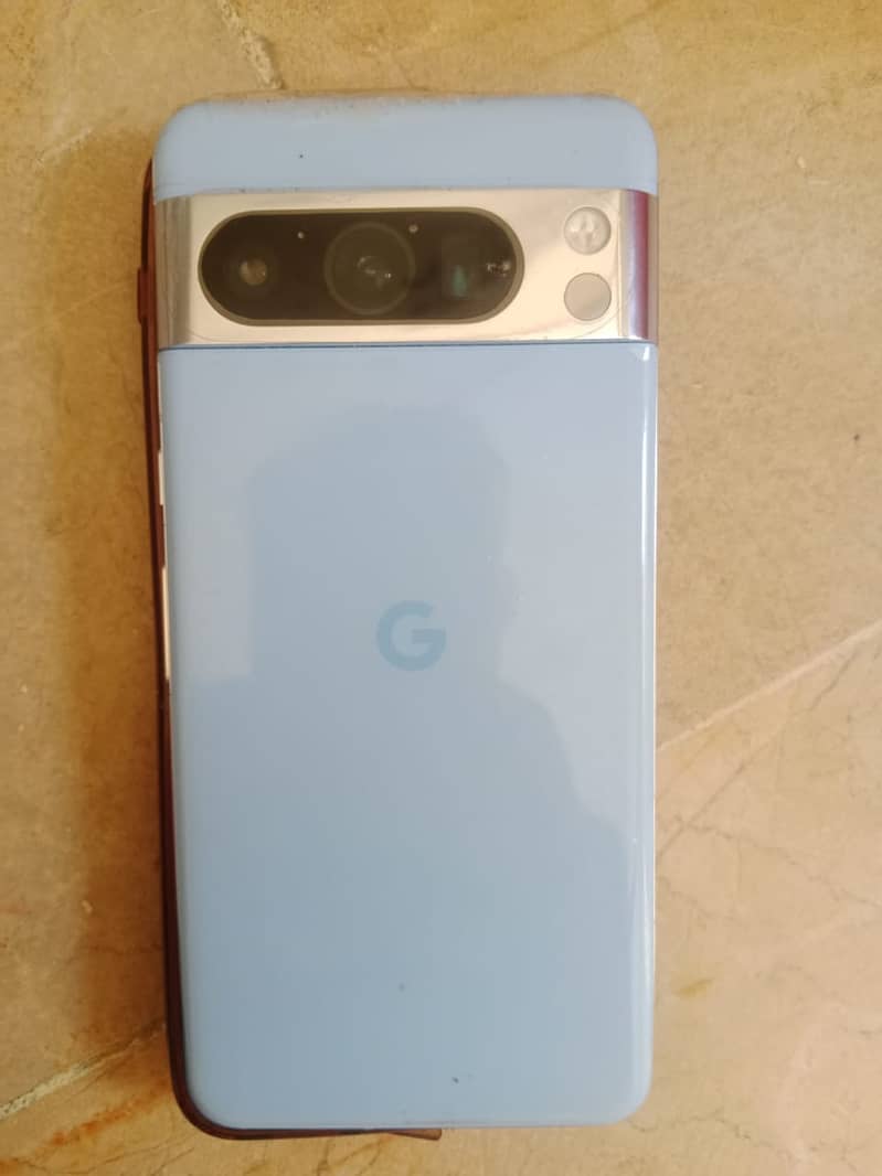 Google Pixel 8 Pro 3