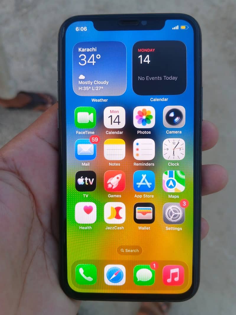Apple iPhone 11 Pro 0