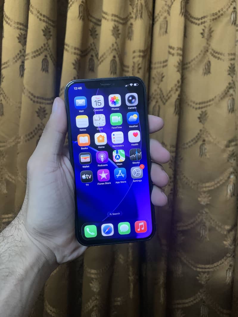 Apple iPhone 12 Pro 1