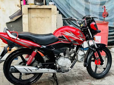 Honda cb125f