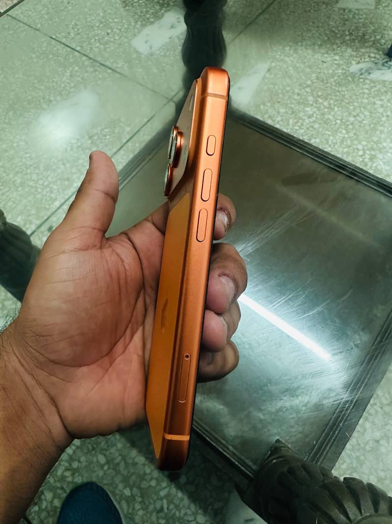 Apple iPhone 17 Pro 2