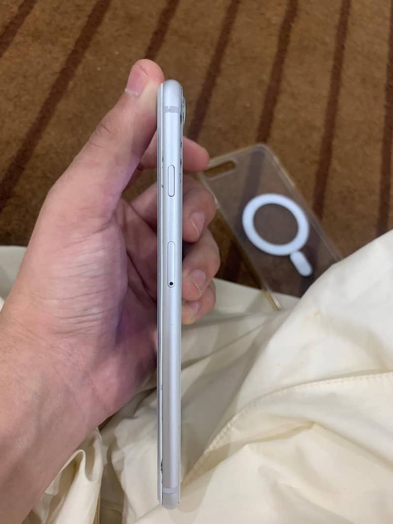 iPhone 8 Plus pta approved 3