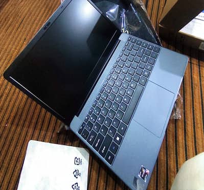 Mech Revo PM laptop