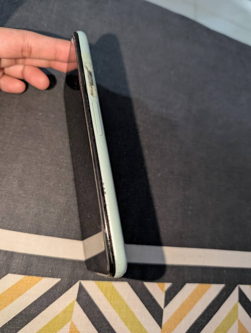 Google Pixel 5 3