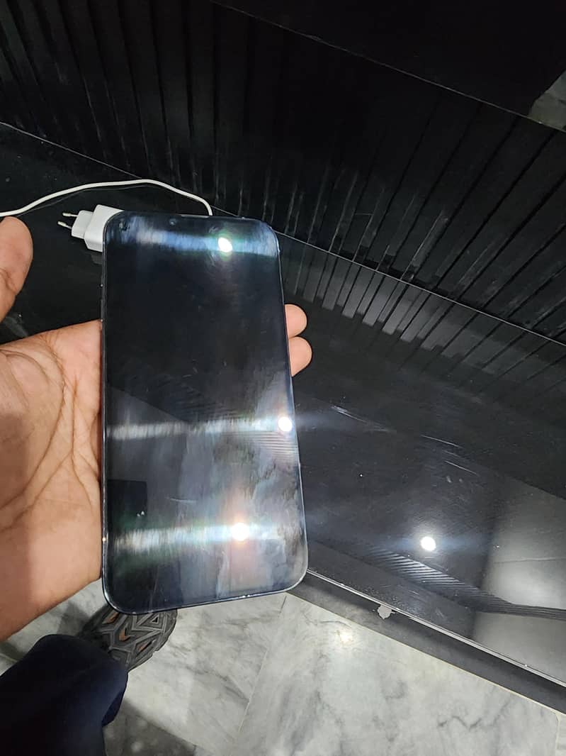 Apple iPhone 13 Pro Max 1