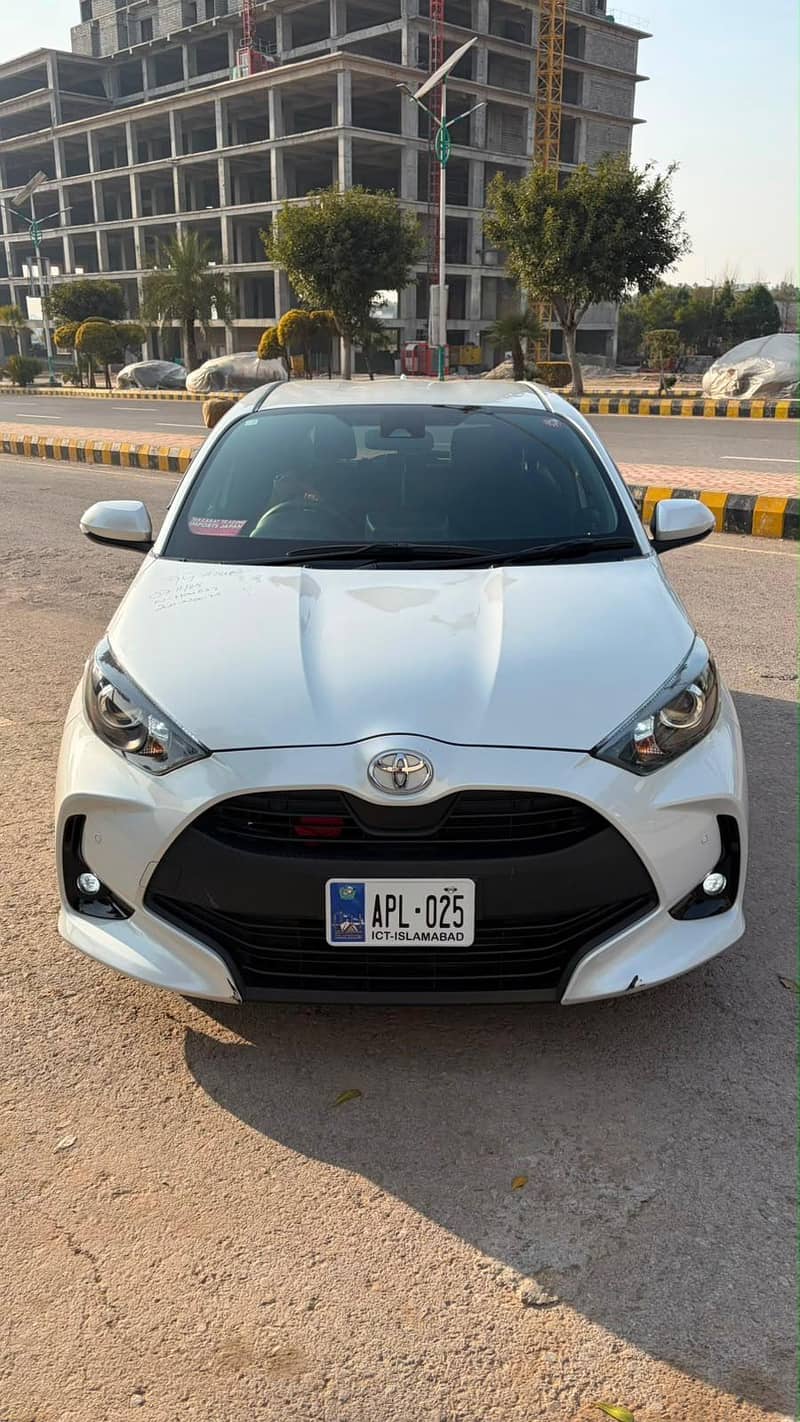 Yaris 5