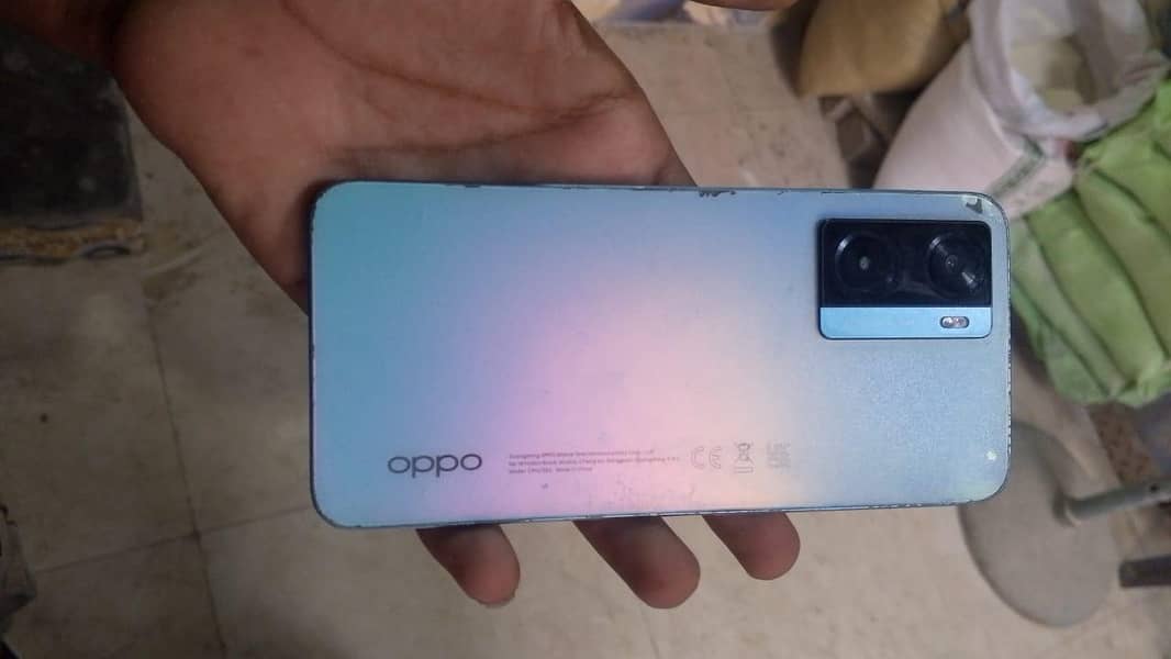 OPPO A77 0