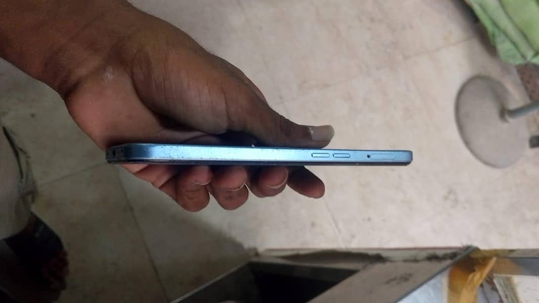 OPPO A77 2