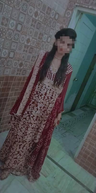 maroon lehnga for gurls