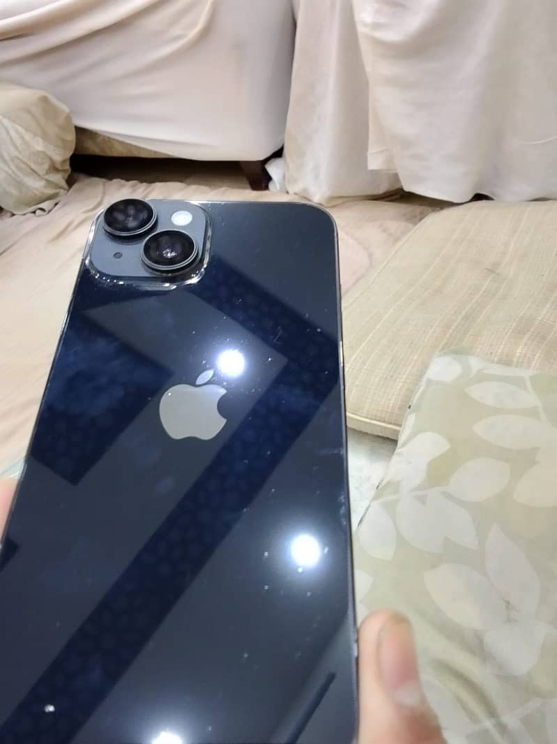 Apple iPhone 14 2