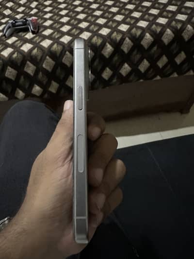 Apple iPhone 15 Pro