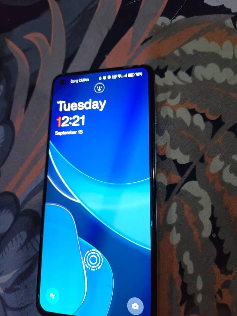 One Plus 8T 3