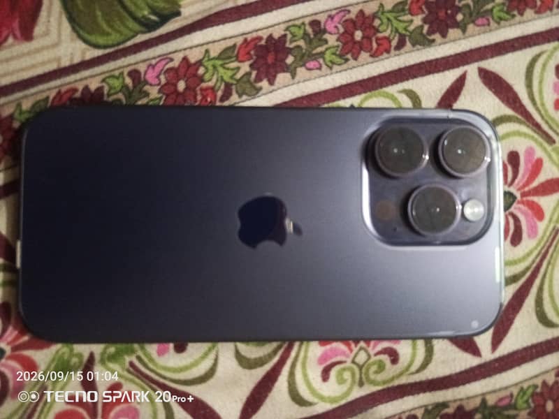 Apple iPhone 14 Pro 0