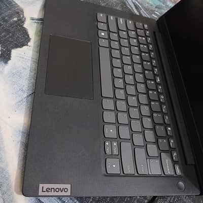 PM Lenovo Laptop