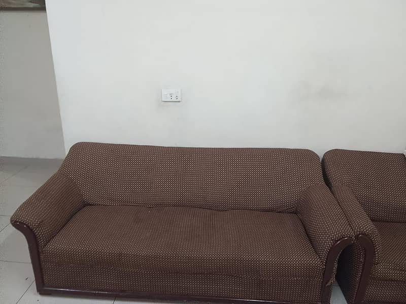 7 seater sofa 0